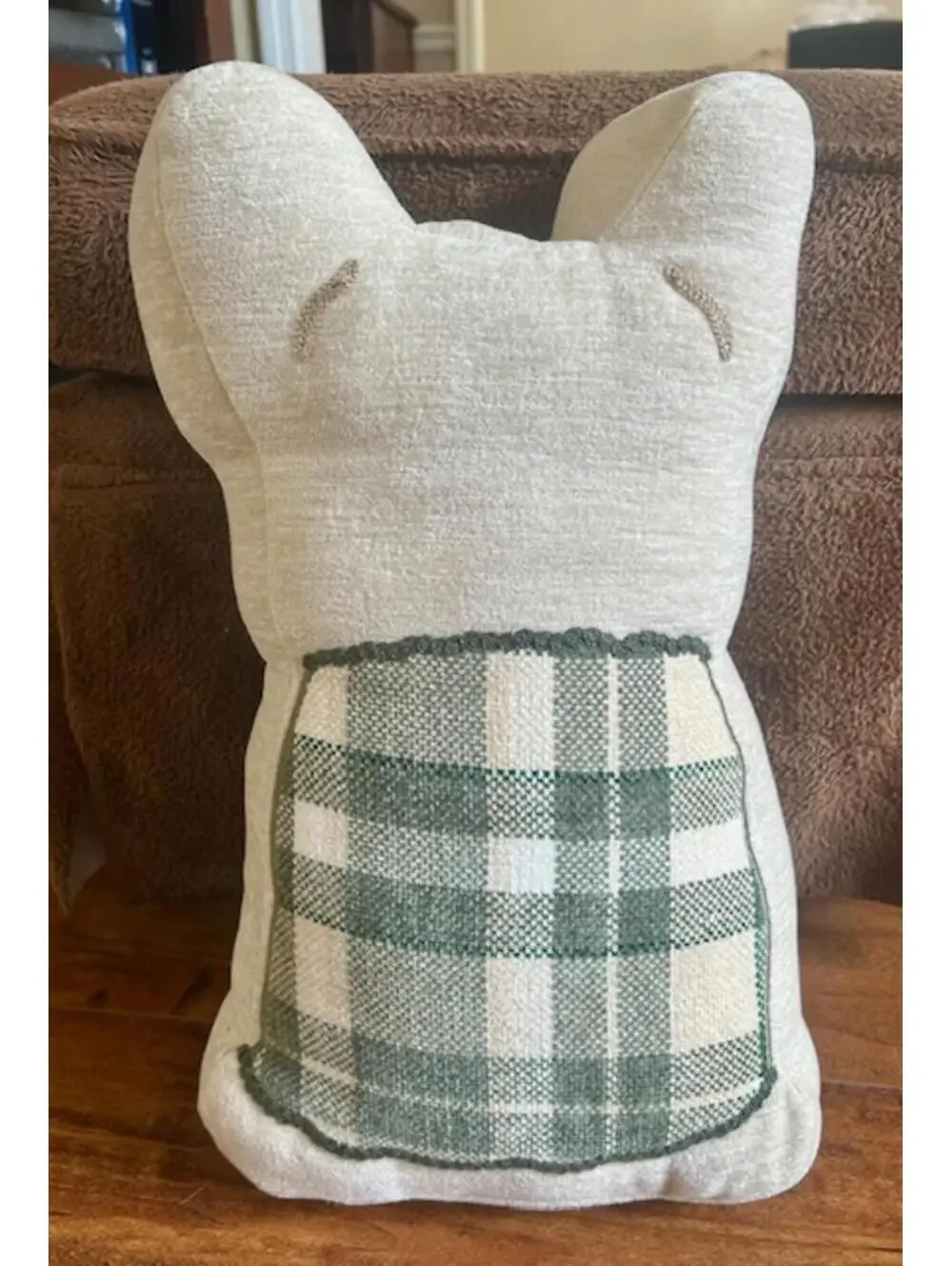Handmade Decorative Cat and Dog Plush Pillows